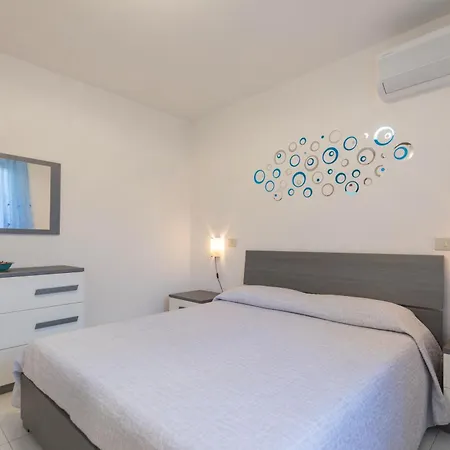 Casa Silvana - Helloelba Лакона