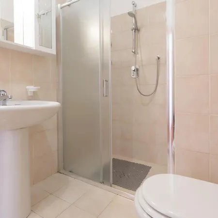 Casa Silvana - Helloelba Lacona